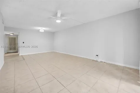 2861 Somerset Drive Lauderdale Lakes FL 33311
