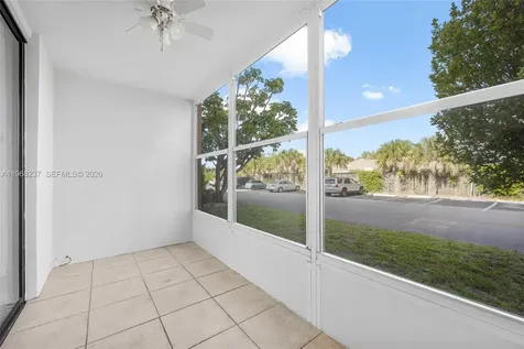 2861 Somerset Drive Lauderdale Lakes FL 33311