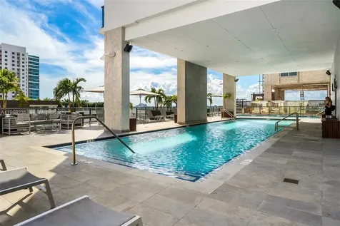 229 SW 9th Street Miami FL 33130