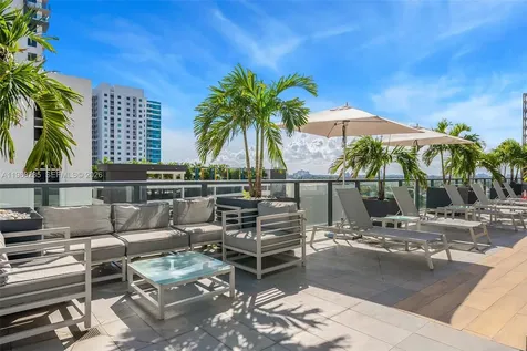 229 SW 9th Street Miami FL 33130