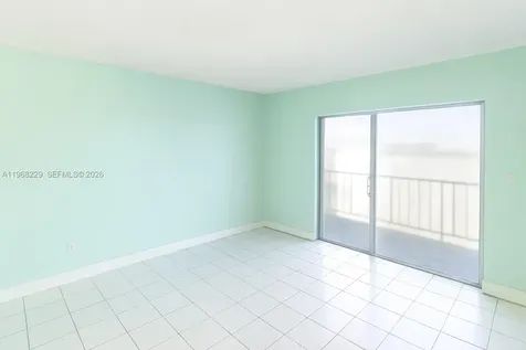 8895 Fontainebleau Boulevard Miami FL 33172