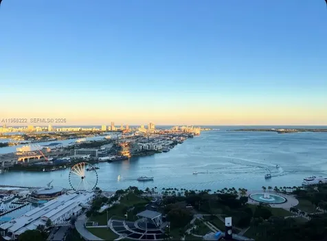 253 NE 2nd Street Miami FL 33132