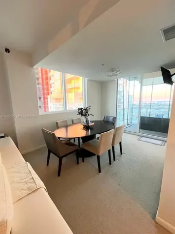 253 NE 2nd Street Miami FL 33132