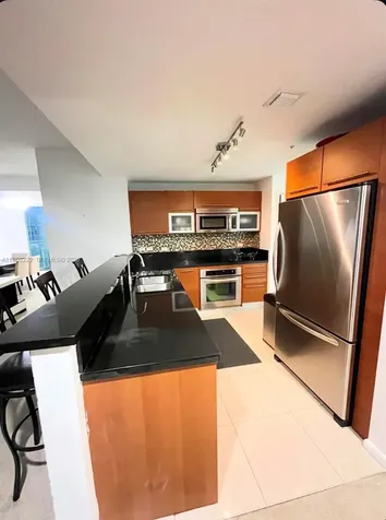 253 NE 2nd Street Miami FL 33132