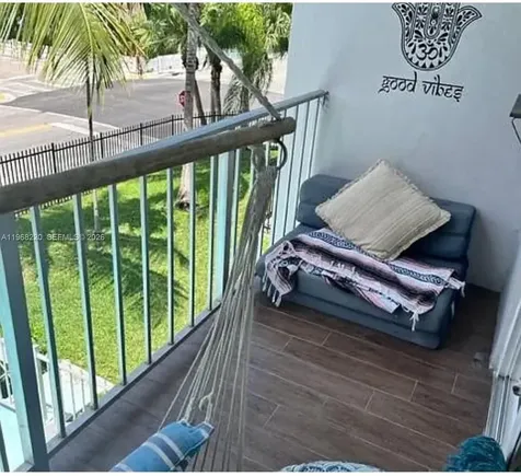 140 NW 14th Avenue Miami FL 33125