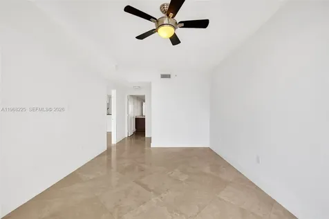 10 Venetian Way Miami Beach FL 33139