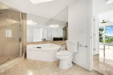 10 Venetian Way Miami Beach FL 33139