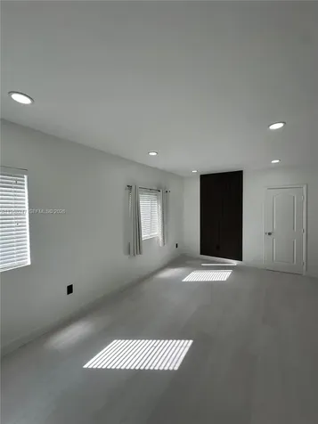 109 NW 6th Avenue Miami FL 33128