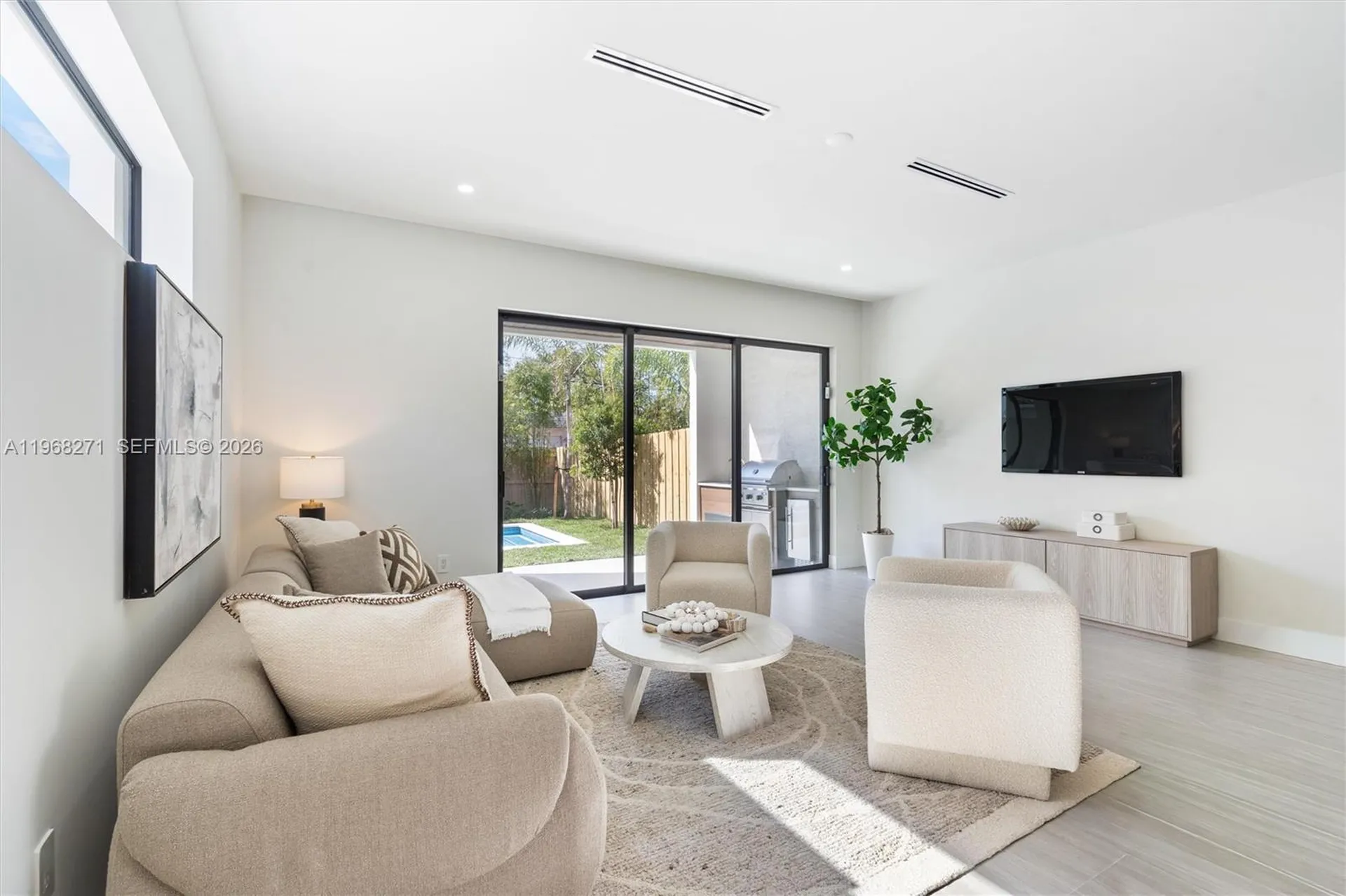 912 SE 13th Street Fort Lauderdale FL 33316