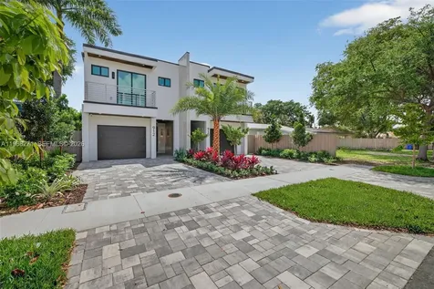 912 SE 13th Street Fort Lauderdale FL 33316