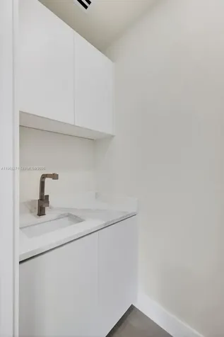 912 SE 13th Street Fort Lauderdale FL 33316