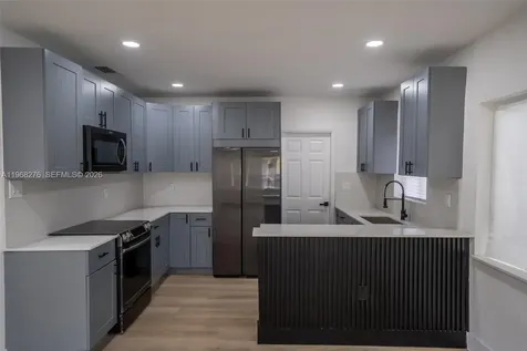 7128 NW 20th Avenue Miami FL 33147