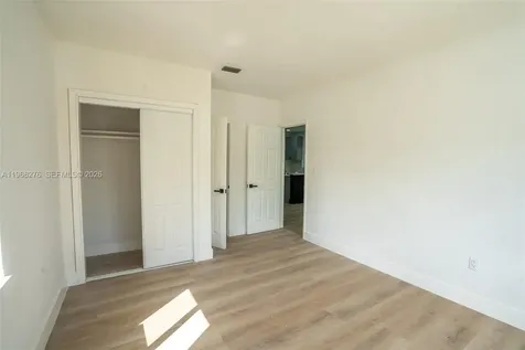 7128 NW 20th Avenue Miami FL 33147