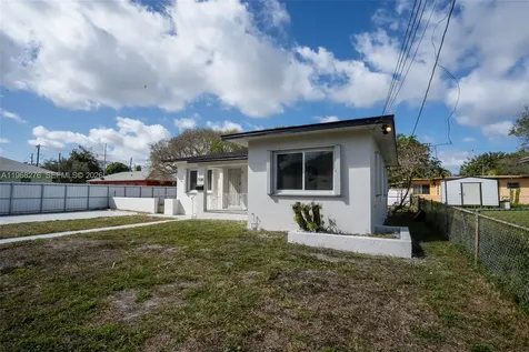 7128 NW 20th Avenue Miami FL 33147