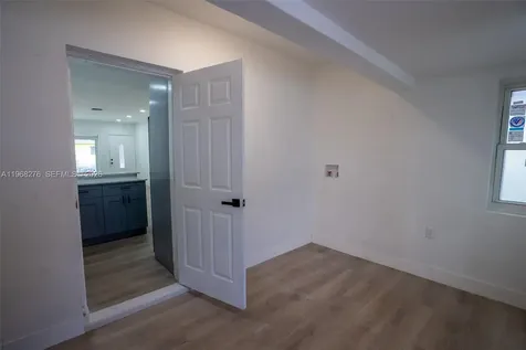 7128 NW 20th Avenue Miami FL 33147