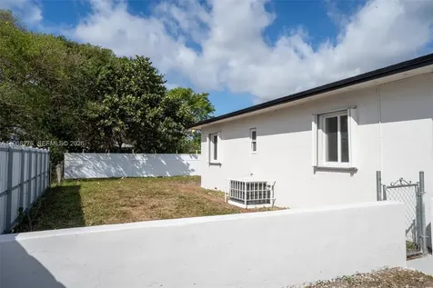7128 NW 20th Avenue Miami FL 33147