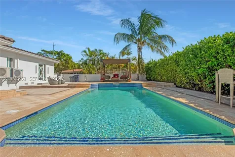 500 94th Street Surfside FL 33154