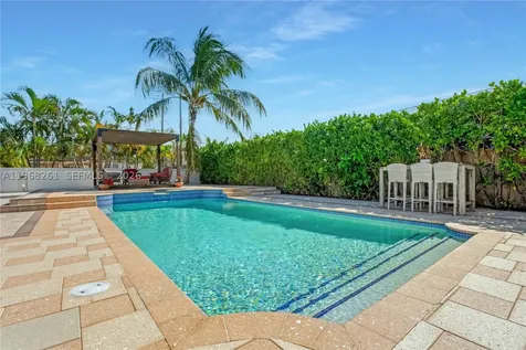 500 94th Street Surfside FL 33154