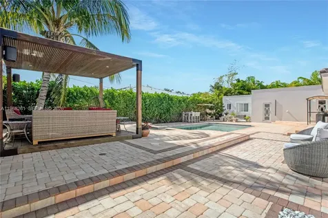 500 94th Street Surfside FL 33154