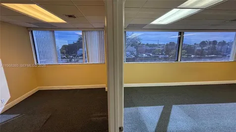 2727 E Oakland Park Boulevard Fort Lauderdale FL 33306