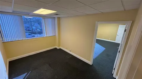 2727 E Oakland Park Boulevard Fort Lauderdale FL 33306