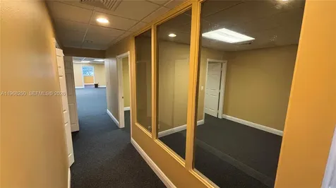 2727 E Oakland Park Boulevard Fort Lauderdale FL 33306
