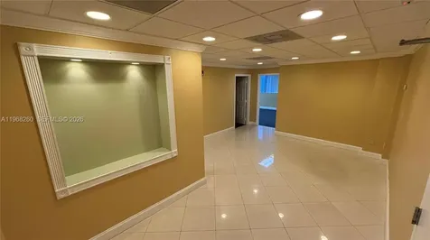 2727 E Oakland Park Boulevard Fort Lauderdale FL 33306
