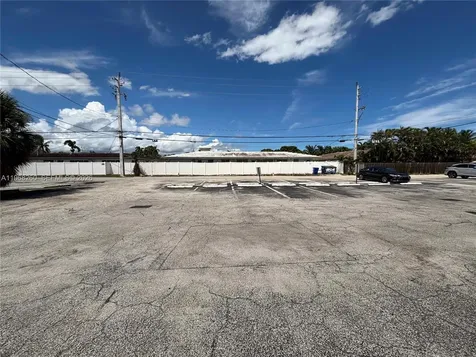 2727 E Oakland Park Boulevard Fort Lauderdale FL 33306