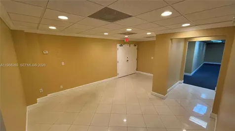 2727 E Oakland Park Boulevard Fort Lauderdale FL 33306