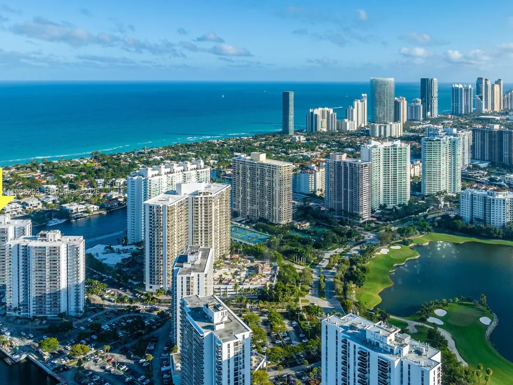 20505 E Country Club Drive Aventura FL 33180