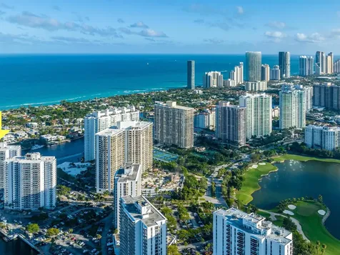 20505 E Country Club Drive Aventura FL 33180