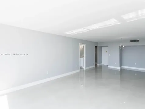 20505 E Country Club Drive Aventura FL 33180