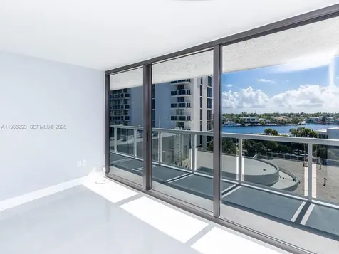 20505 E Country Club Drive Aventura FL 33180