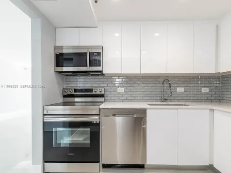 20505 E Country Club Drive Aventura FL 33180