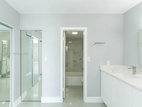 20505 E Country Club Drive Aventura FL 33180