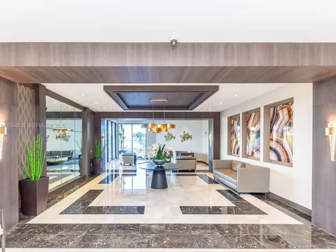 20505 E Country Club Drive Aventura FL 33180