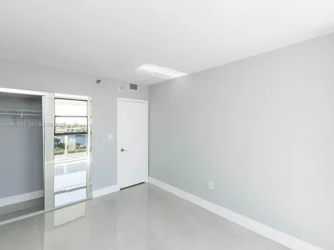 20505 E Country Club Drive Aventura FL 33180