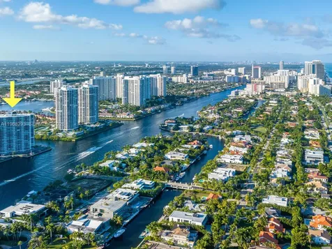 20505 E Country Club Drive Aventura FL 33180
