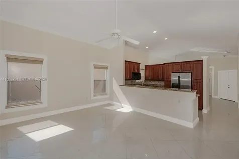 15251 Wilshire Way Pembroke Pines FL 33027