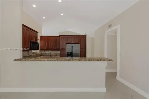15251 Wilshire Way Pembroke Pines FL 33027