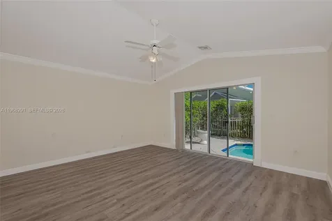 15251 Wilshire Way Pembroke Pines FL 33027