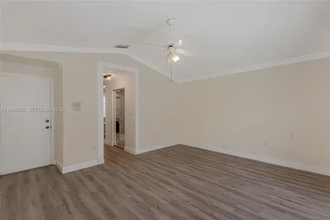 15251 Wilshire Way Pembroke Pines FL 33027