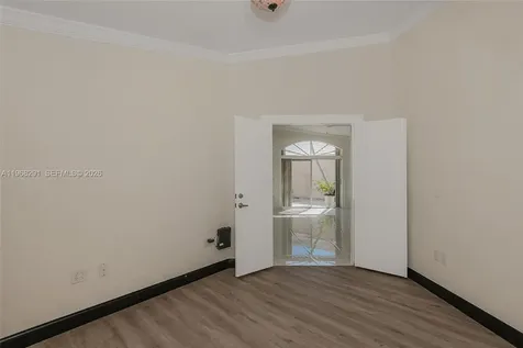 15251 Wilshire Way Pembroke Pines FL 33027