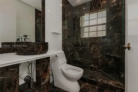 15251 Wilshire Way Pembroke Pines FL 33027