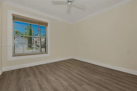 15251 Wilshire Way Pembroke Pines FL 33027