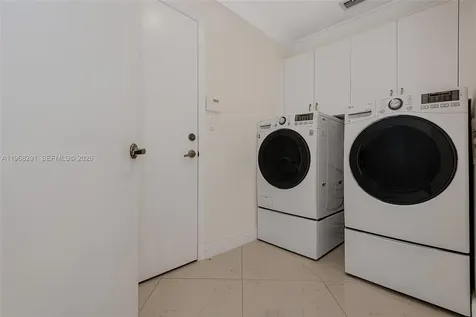 15251 Wilshire Way Pembroke Pines FL 33027