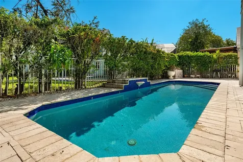 15251 Wilshire Way Pembroke Pines FL 33027