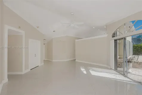 15251 Wilshire Way Pembroke Pines FL 33027