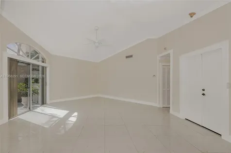 15251 Wilshire Way Pembroke Pines FL 33027