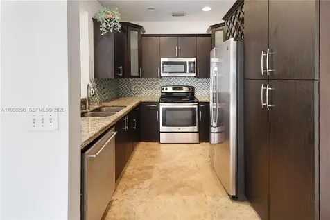13212 NW 8th Street Pembroke Pines FL 33028